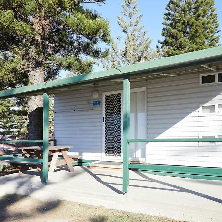 Horseshoe Bay Holiday Park Саут Уест Рокс Екстериор снимка